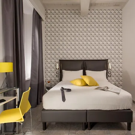 Gcf Luxury Suites, Guest house 2*