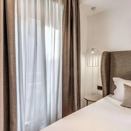 Hotel Mercure Centro Termini 4*