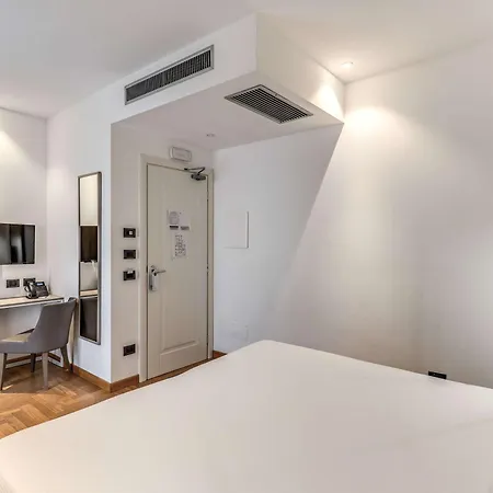 Otel Mercure Centro Termini 4*