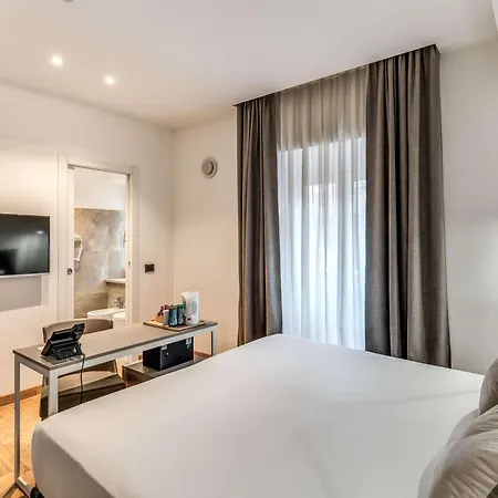 Otel Mercure Centro Termini 4*