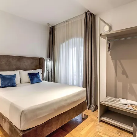 Otel Mercure Centro Termini 4*