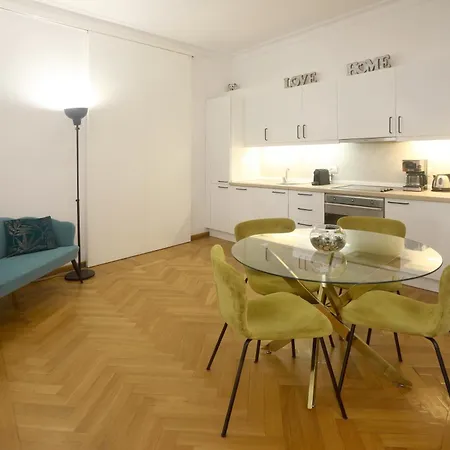 Residenza Al Colosseo Apartment