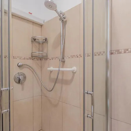 Fara Sabina Large Aparment Rome