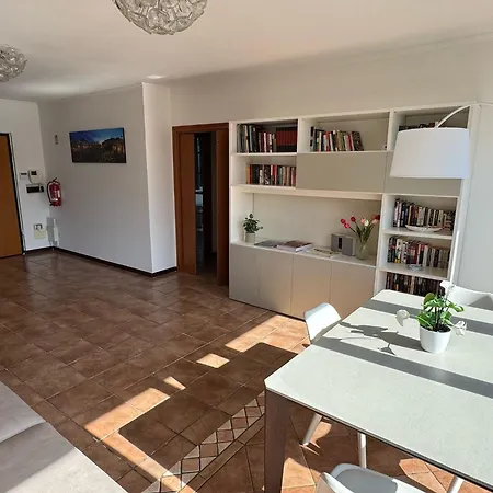 La Casa Del Tomo Apartment