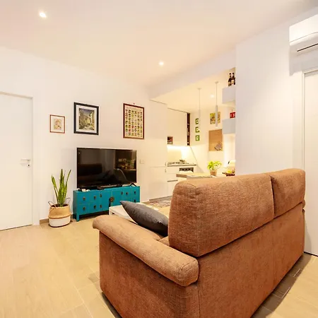 Alloggio in famiglia Luminosa Con Bagno Privato Interno - Vicina Metro *