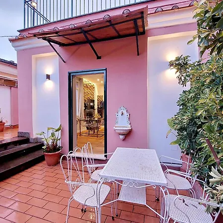 Apartment Domus Monami Dreams & Terrace In Trastevere Rome