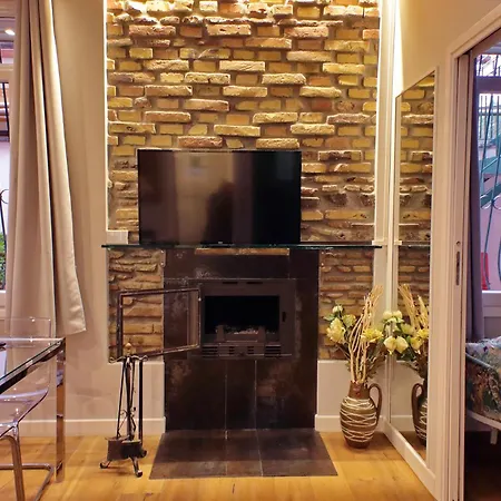 Apartment Domus Monami Dreams & Terrace In Trastevere Rome