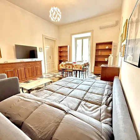 Santa Maria Maggiore - Vittorio Emanuele House Apartment Rome