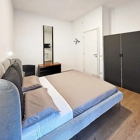 Apartment Interlude *