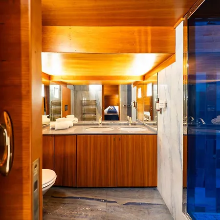 Arancio Luxury Rom