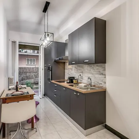Ninas With Terrace Monteverde Apartment Rome
