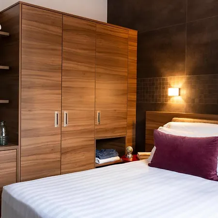 Hotel Adoro Roma