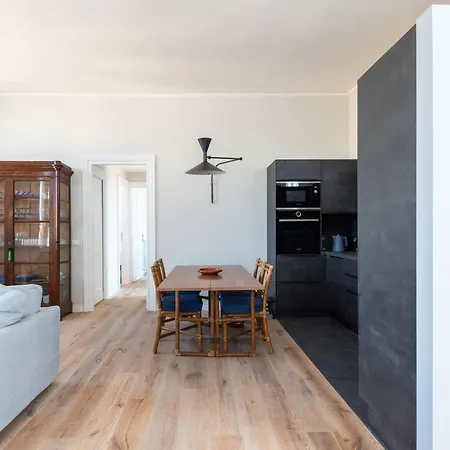 Luminosa Vittoria By Interhome