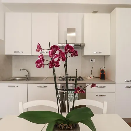 Portuense Apartment *