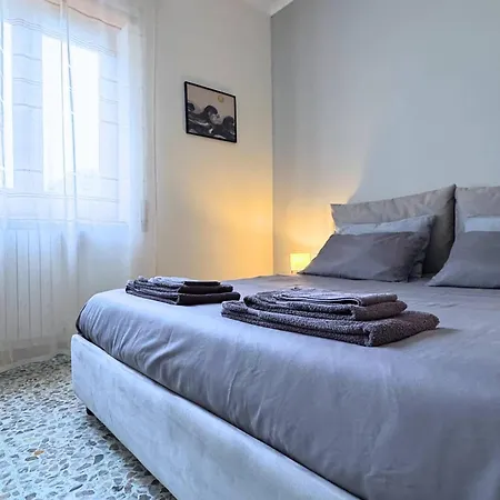 Adelaide's House Apartment