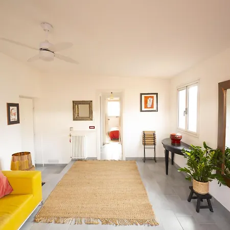 Romantic Terraced Escape In Elegant Neighbourhood Apartment Rome