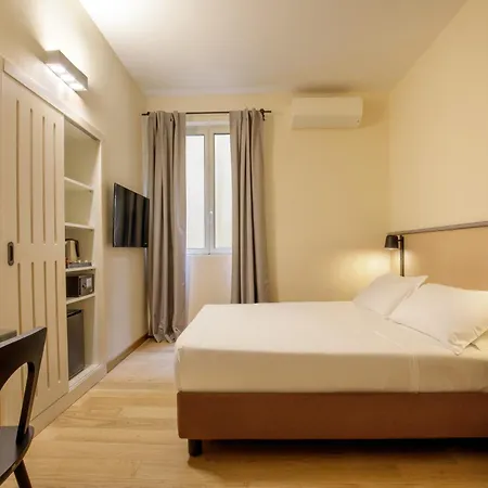 Colosseum Hotel