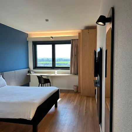 Ibis Fiera