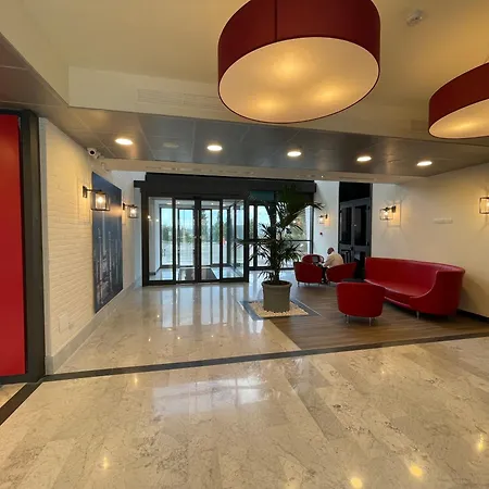 Ibis Fiera