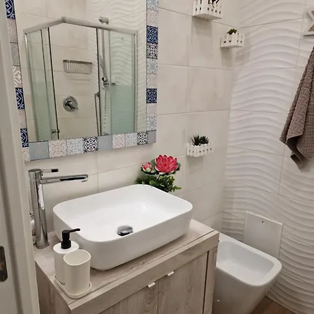 Homey Apartment Rome
