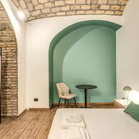 Apartment Spacious Close Vatican