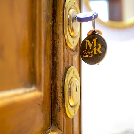 Apartment Magikrooms Colonna *