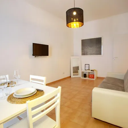 Magikrooms Colonna Apartment Rome
