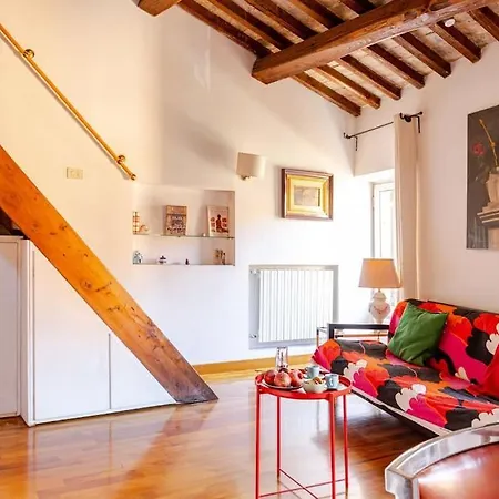 Apartment Loft Colosseo, In Center
