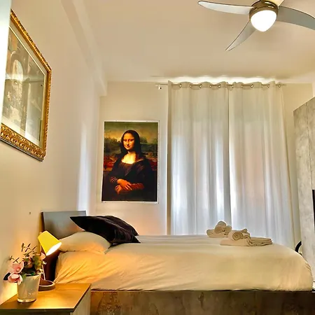 Candelor's House - & Garden In Gianicolense