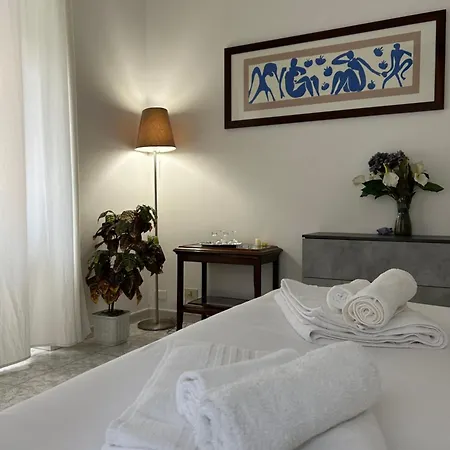Apartment Candelor's House - & Garden In Gianicolense