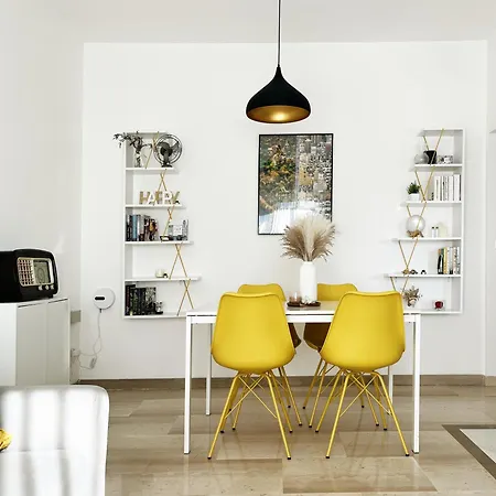 Yellow Sweet Rome