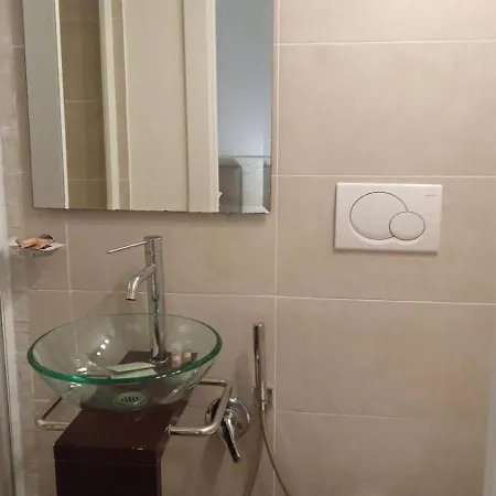 Principe Amedeo Guest house *