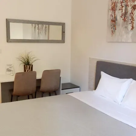 Principe Amedeo Guest house *
