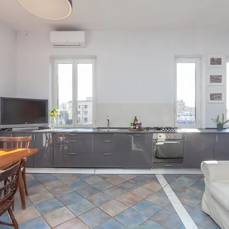 San Lorenzo Skyrail Loft - By Openroma Apartment Rome