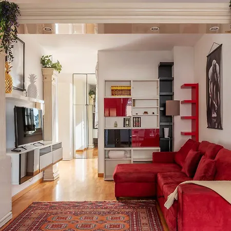 Apartment Along The Tiber *