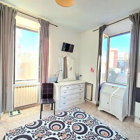 Travertino Apartment
