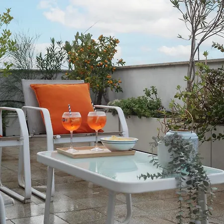 Terrazza D'autore Apartment *