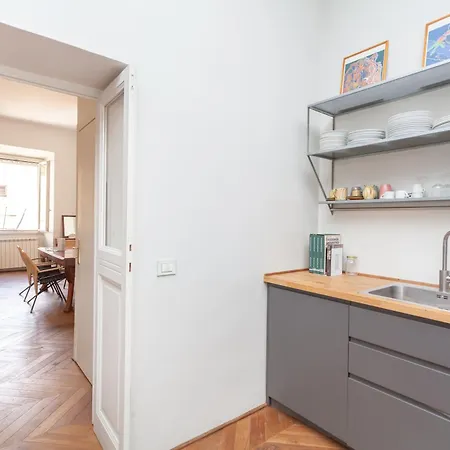 Apartment Piazza Vittorio Retreat