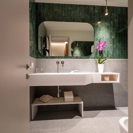 Luxury Near Colosseum *