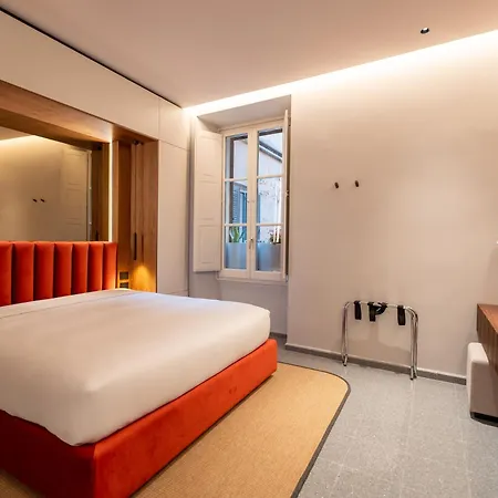 Luxury Near Colosseum *