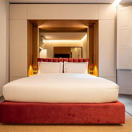 Luxury Near Colosseum Apartment