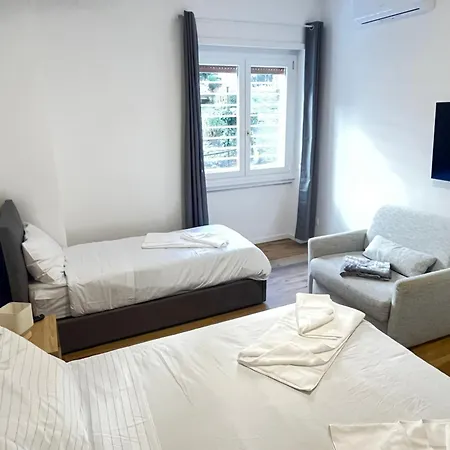 דירה Casa Miseno, Independent Near Metro B