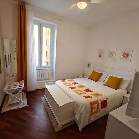 Angolo Apartment *