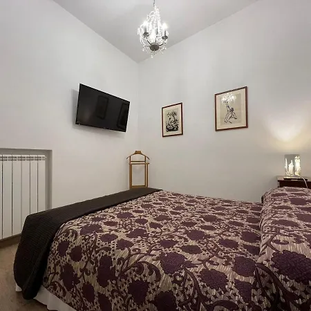 Central Luxury Apartment Near Pellegrino *