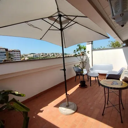 Apartment Il Mulo Volante - Panoramico Attico Con Terrazzo A Trastevere *