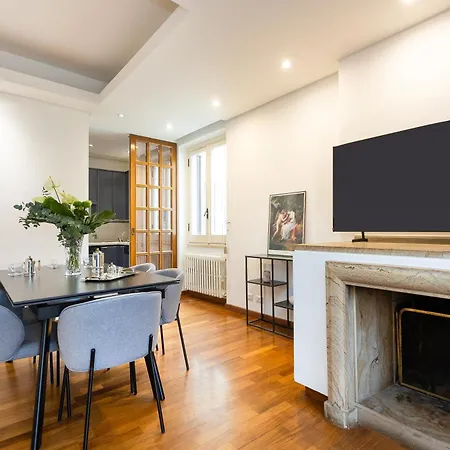 Apartment Amazing Via Del Tritone Rome
