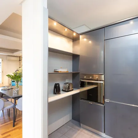 Amazing Via Del Tritone Apartment Rome