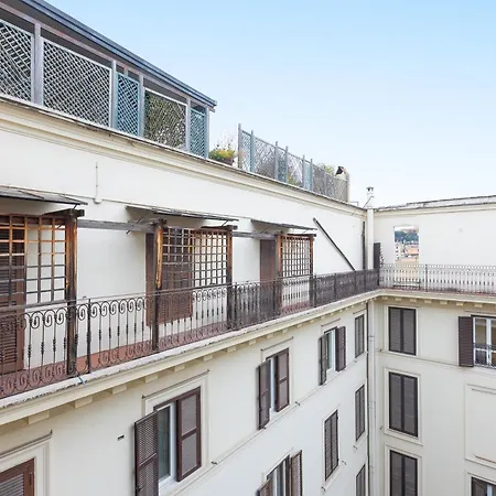 Apartment Amazing Via Del Tritone Rome