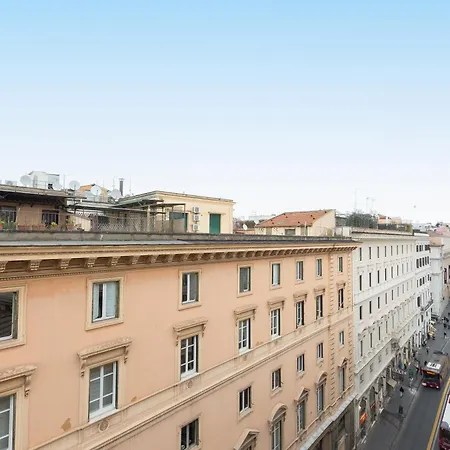 Apartment Amazing Via Del Tritone Rome