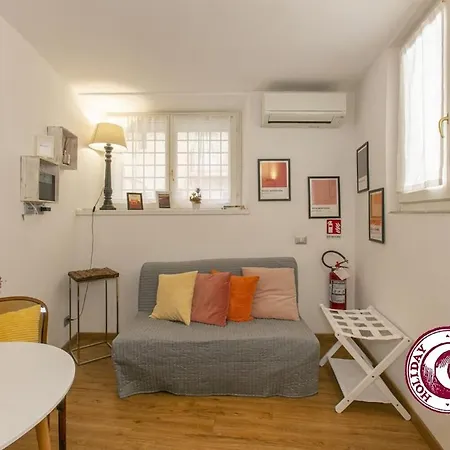 C M Loft La Torre Della Scimmia Apartment *
